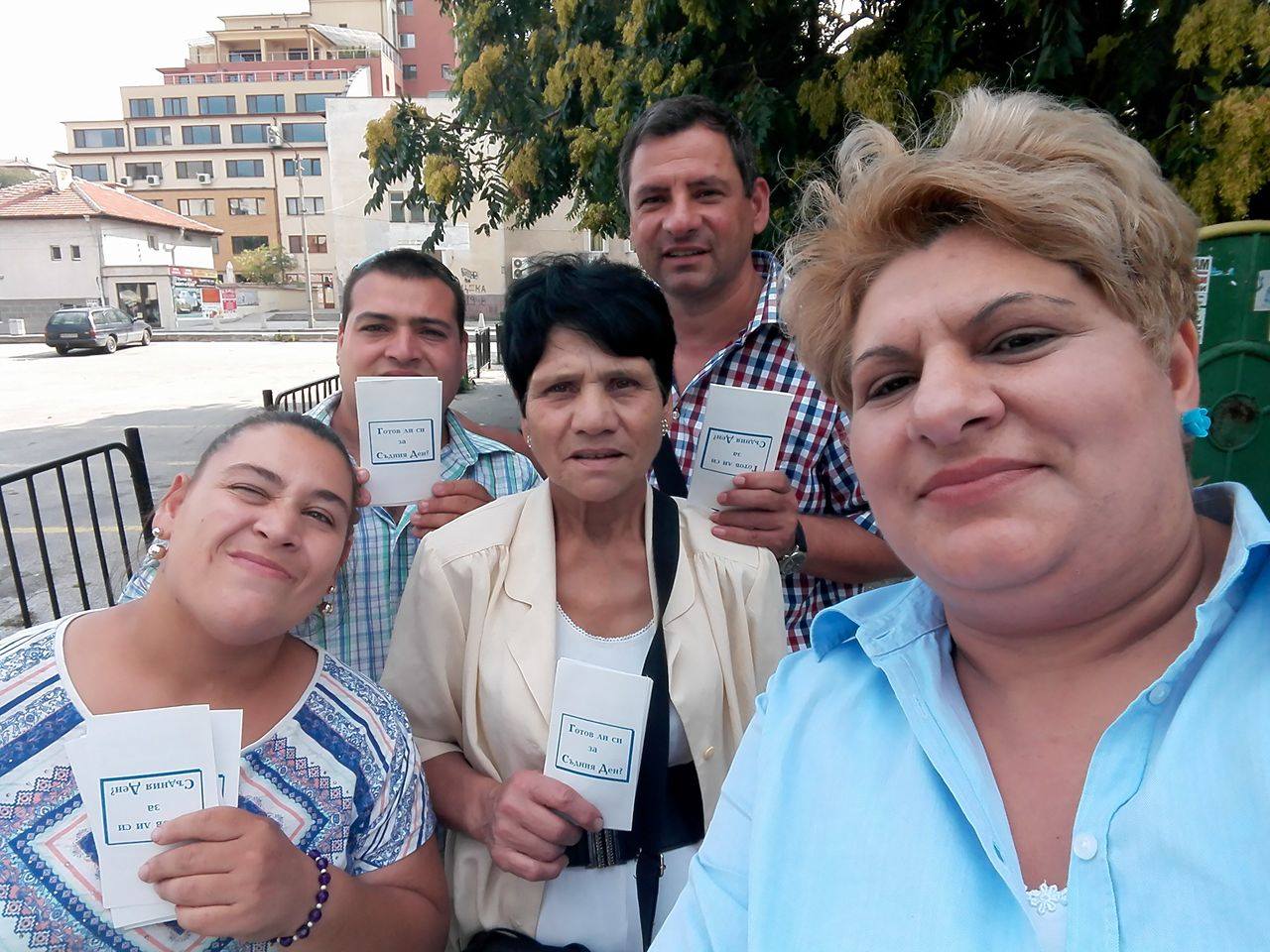 14163619_498051280405540_2045735913_o